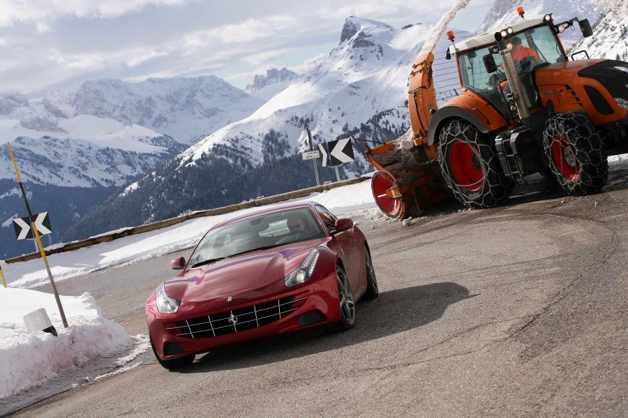  Ferrari FF 2011 года  (фото 80 из 195)
